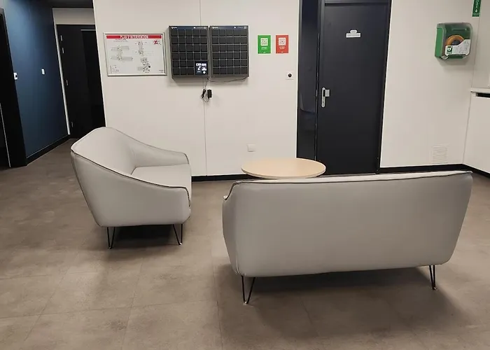 74 Renove Et Equipe - Nancy Chru,cesi,fac * 旺德夫尔莱南锡