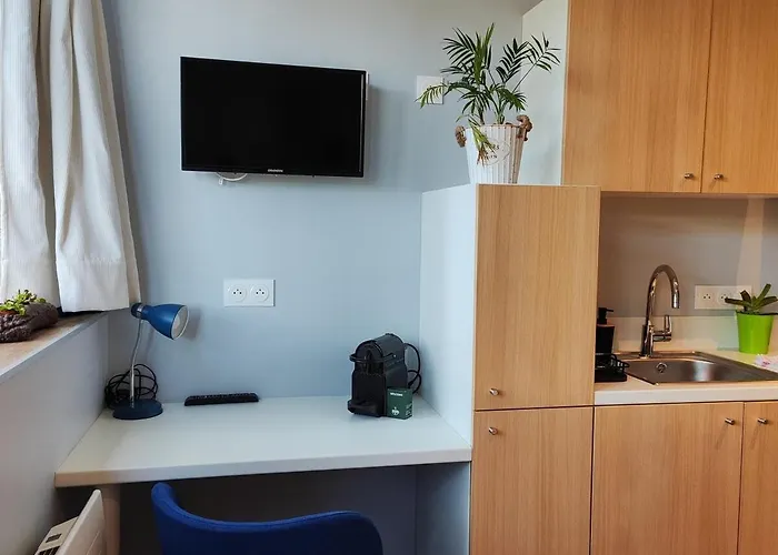 74 Renove Et Equipe - Nancy Chru,cesi,fac 公寓